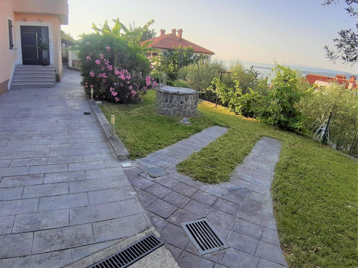 Apartment Nona Nina Копер Экстерьер фото